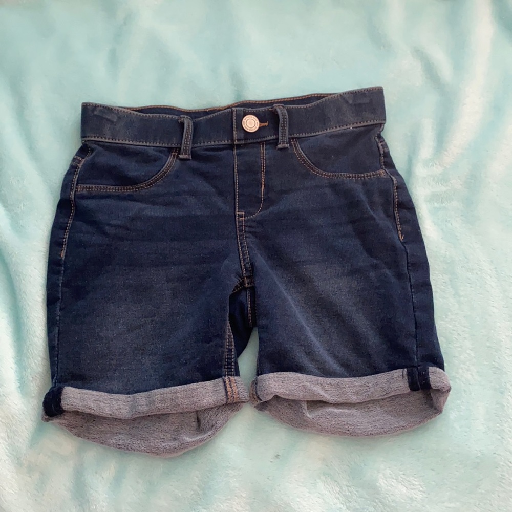 Super cute Bermuda Denim shorts size 12 girls